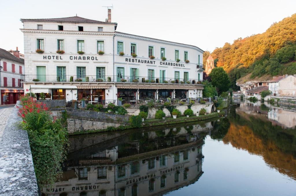 Hotel Restaurant Charbonnel Brantôme Esterno foto
