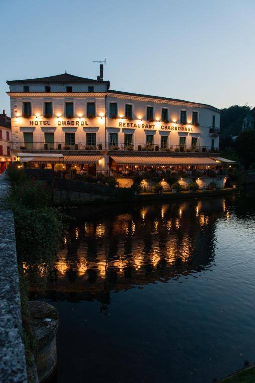 Hotel Restaurant Charbonnel Brantôme Esterno foto